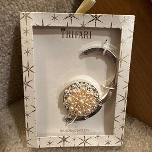 Trifari Silver and Cream Handbag Holder